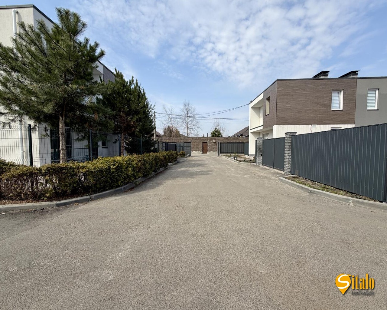 Продажа дома 180 м², 1-я Озерная ул.