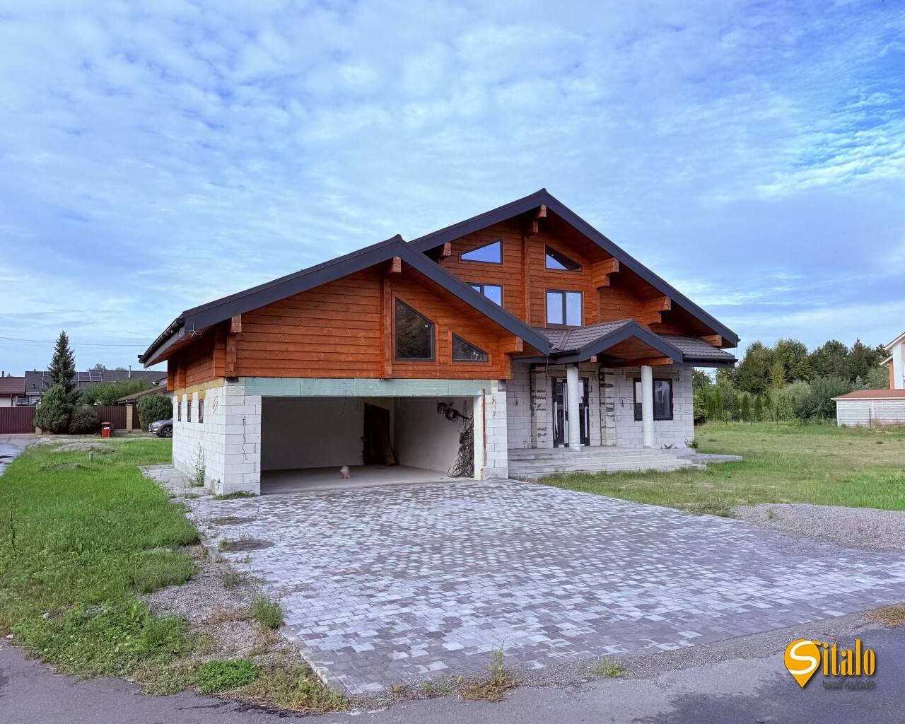 Продажа дома 250 м², 1-я Озерная ул.
