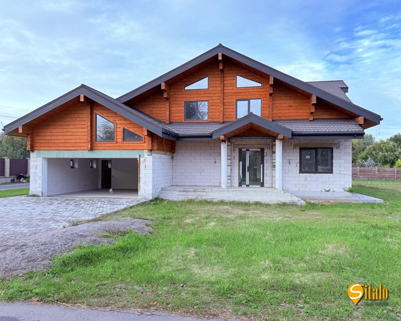 Продажа дома 250 м², 1-я Озерная ул.