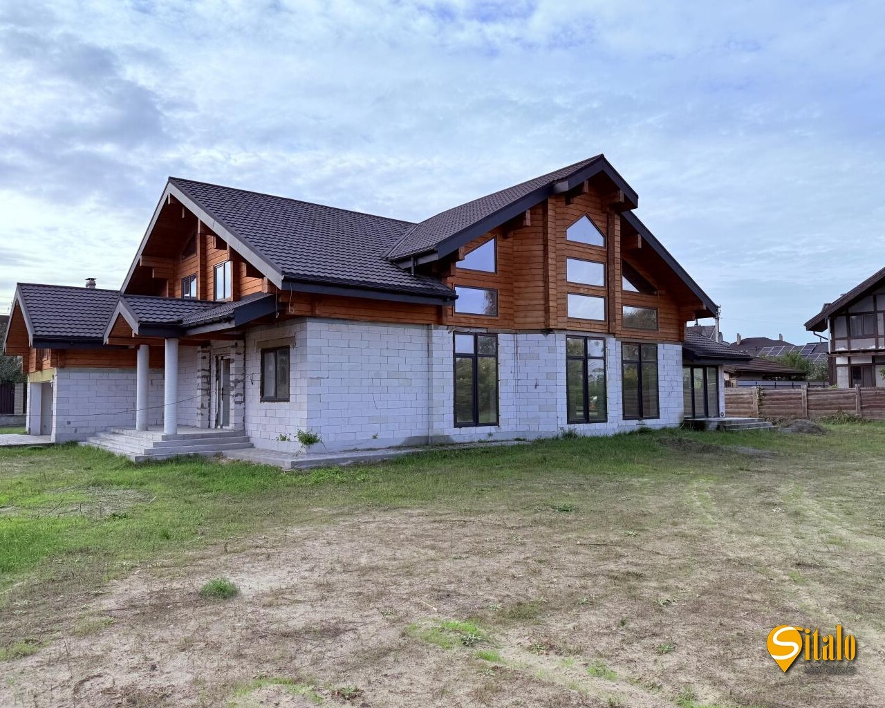 Продажа дома 250 м², 1-я Озерная ул.
