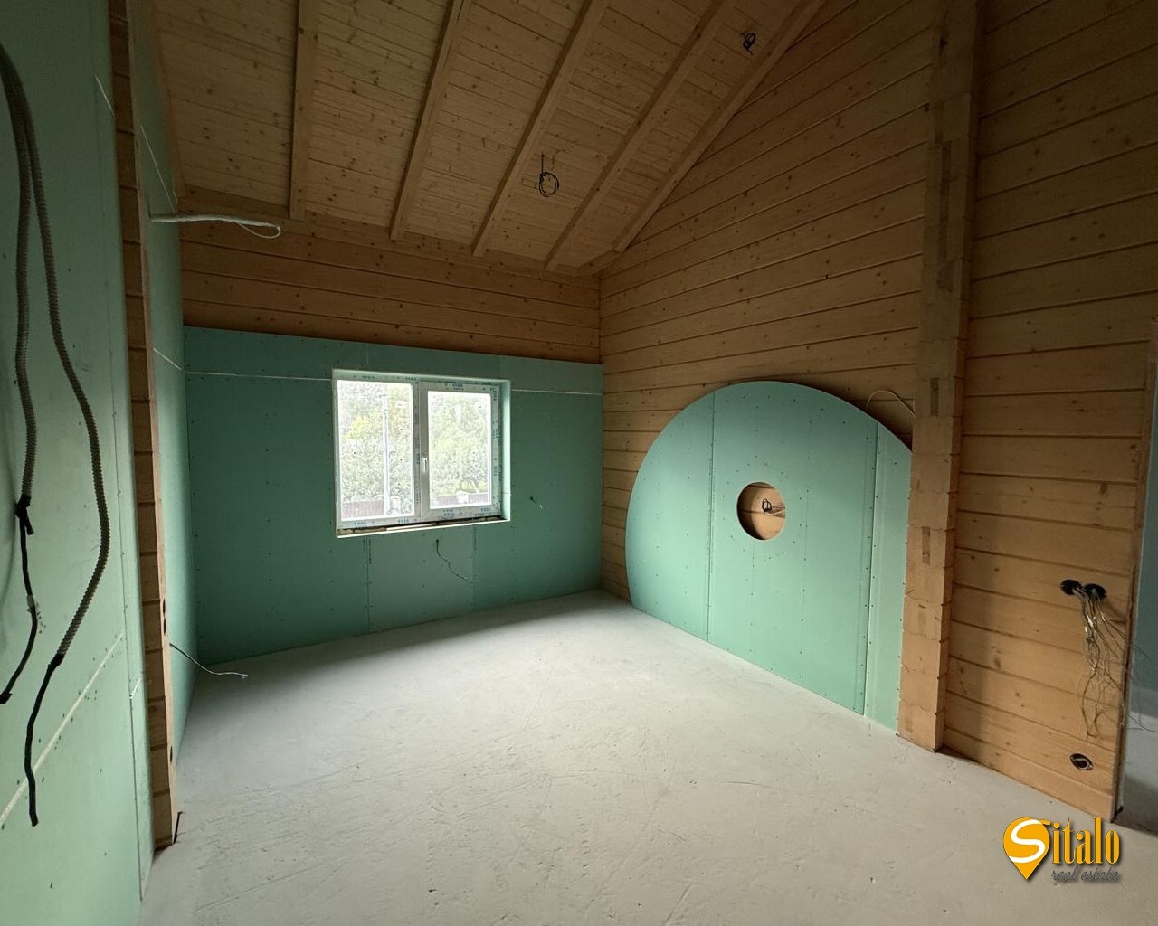 Продажа дома 250 м², 1-я Озерная ул.