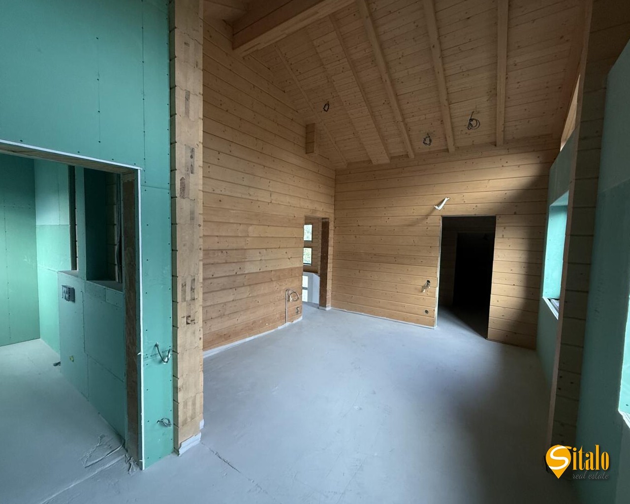 Продажа дома 250 м², 1-я Озерная ул.