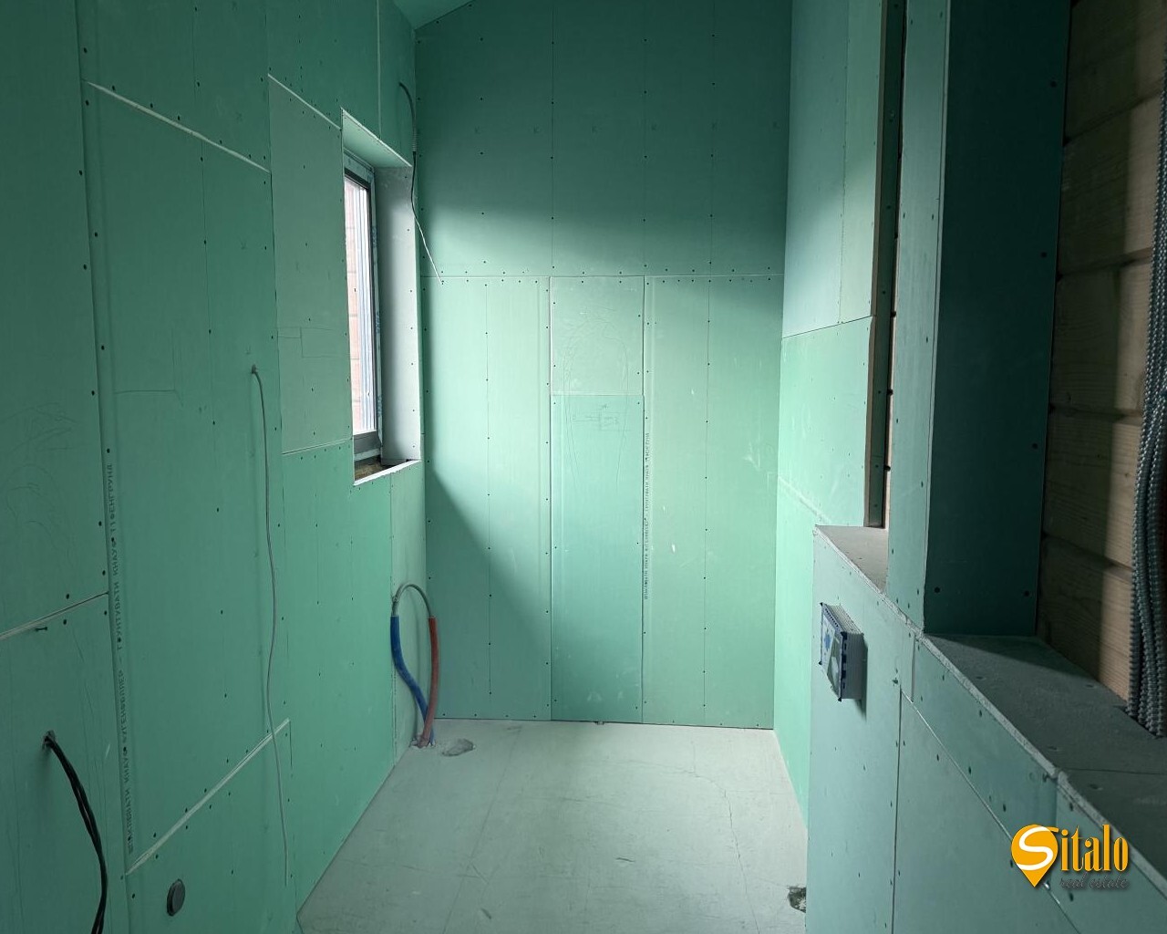 Продажа дома 250 м², 1-я Озерная ул.