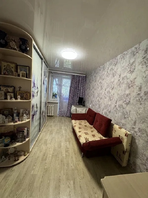 Продажа 3-комнатной квартиры 60 м², Академика Глушко просп.