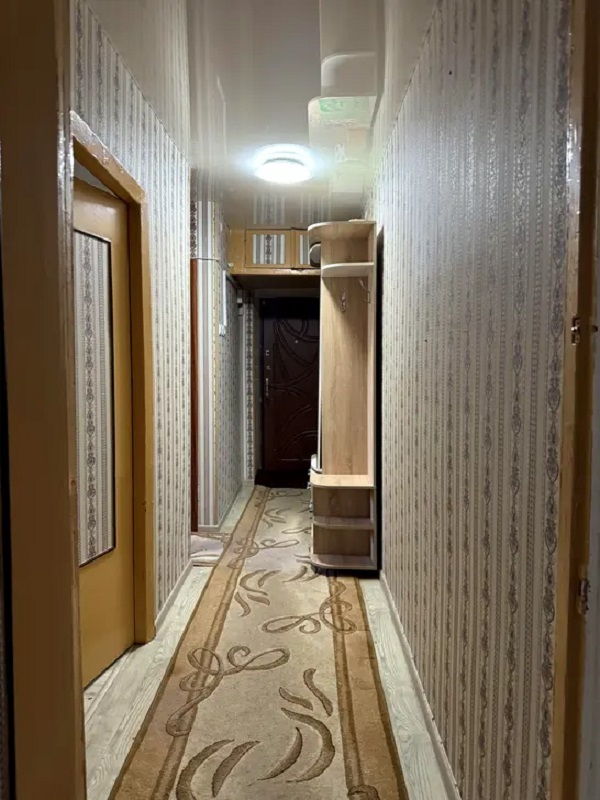 Продажа 3-комнатной квартиры 60 м², Академика Глушко просп.