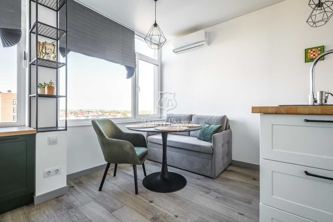 Продаж 2-кімнатної квартири 63 м², Юнацька вул., 1