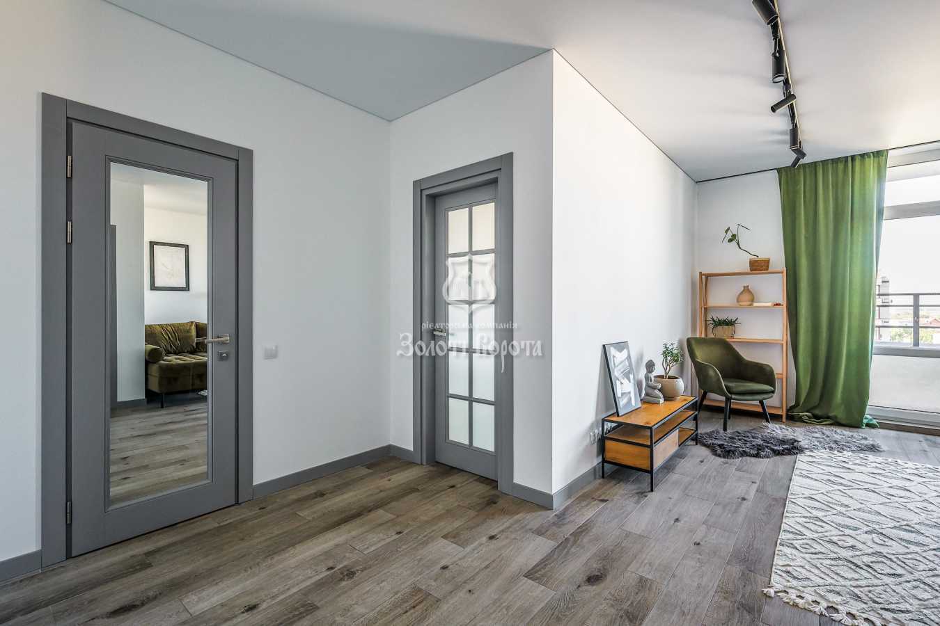 Продаж 2-кімнатної квартири 63 м², Юнацька вул., 1