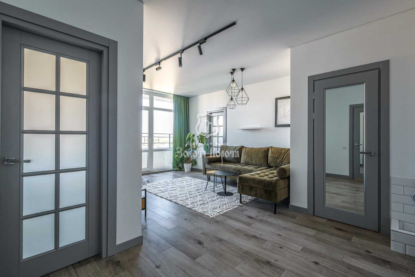Продаж 2-кімнатної квартири 63 м², Юнацька вул., 1