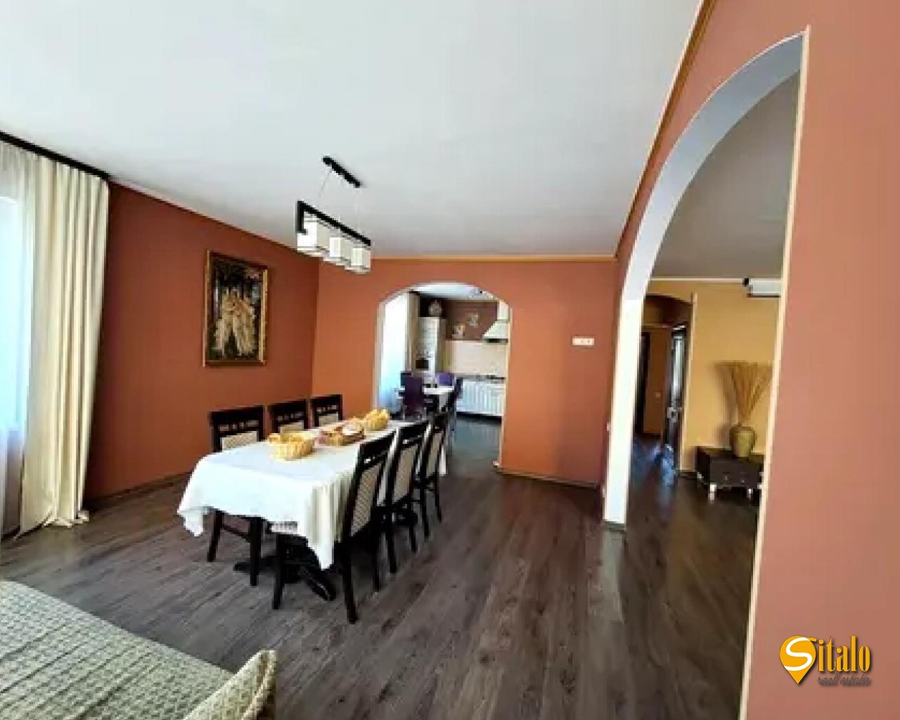 Оренда будинку 280 м², 107-а Садова вул.