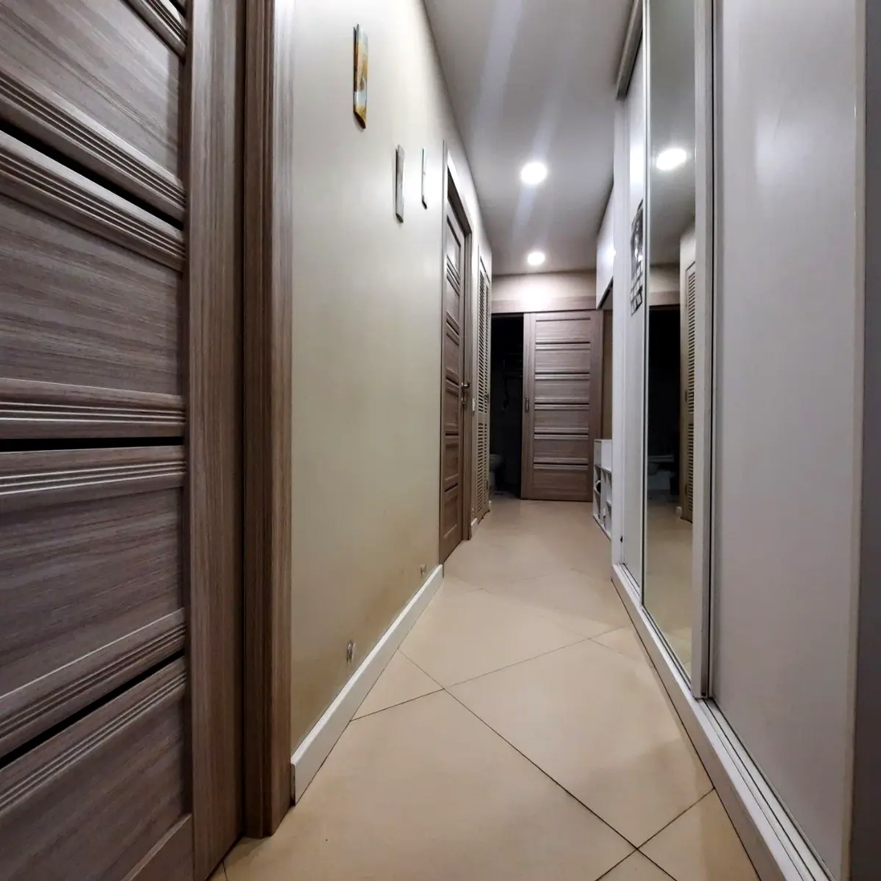 Продажа 3-комнатной квартиры 63 м², Калиновая ул., 84