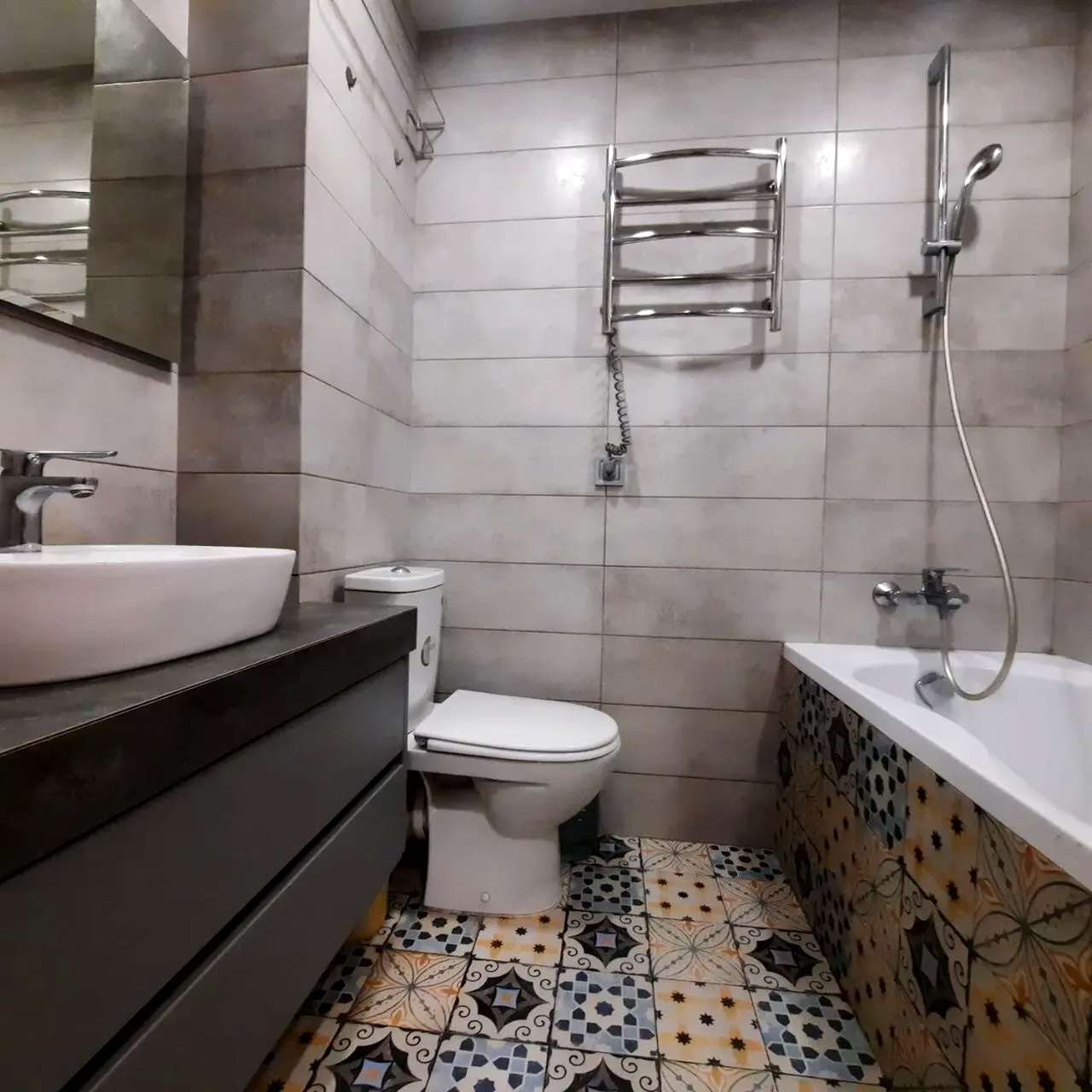 Продажа 3-комнатной квартиры 63 м², Калиновая ул., 84