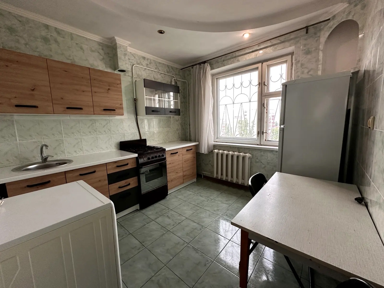 Продажа 3-комнатной квартиры 64 м², Мануйловский просп., 8