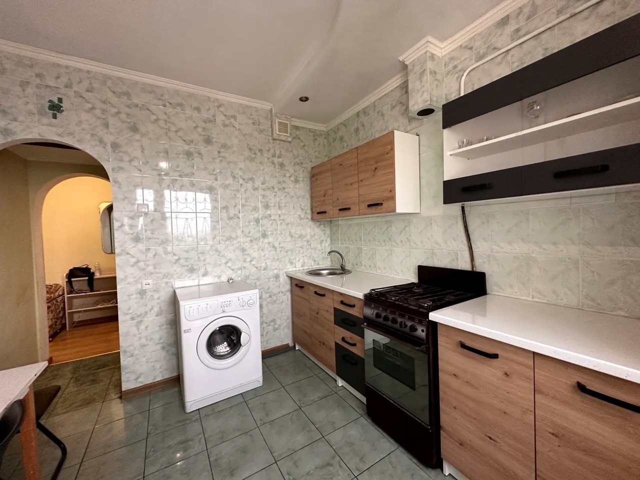 Продажа 3-комнатной квартиры 64 м², Мануйловский просп., 8