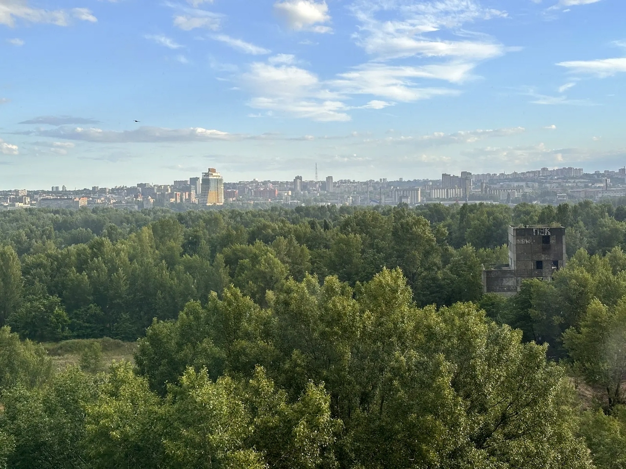 Продажа 3-комнатной квартиры 64 м², Мануйловский просп., 8