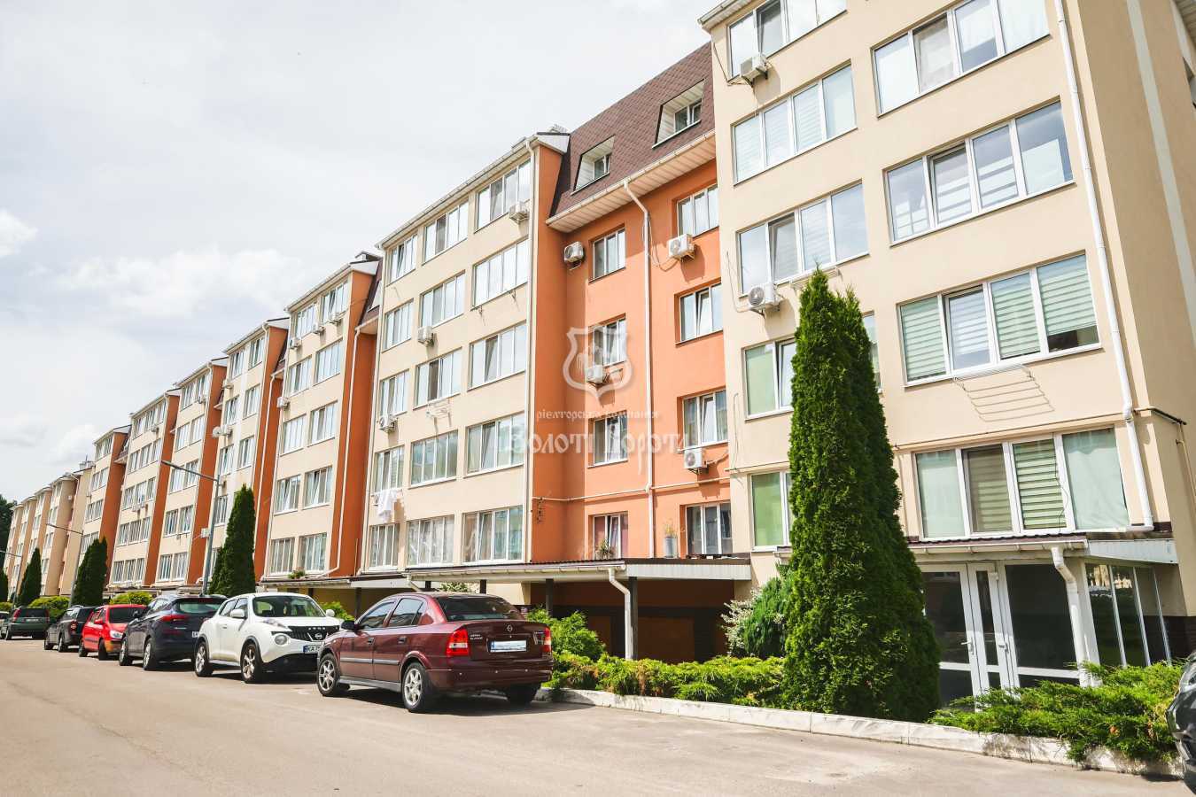 Продаж 2-кімнатної квартири 47 м², Подільська вул., 2