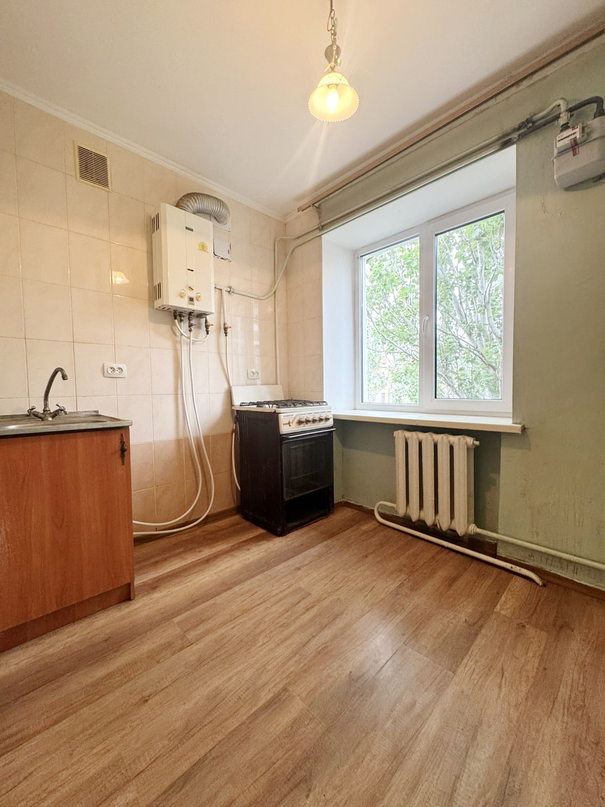 Продажа 2-комнатной квартиры 47 м², Крылова ул.