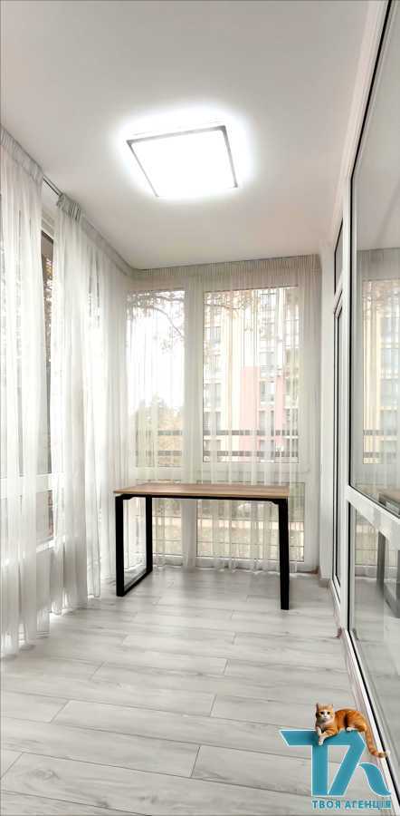Продаж 3-кімнатної квартири 94 м², Анатолія Петрицького вул., 17А