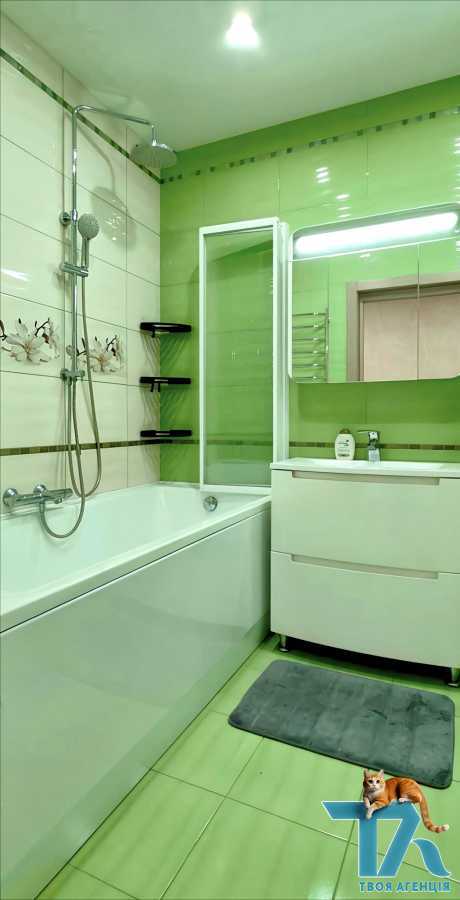 Продаж 3-кімнатної квартири 94 м², Анатолія Петрицького вул., 17А