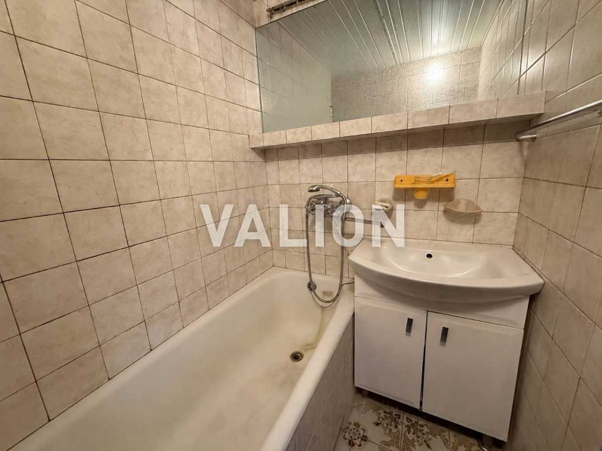 Продаж 1-кімнатної квартири 33.7 м², Райдужна вул., 17А