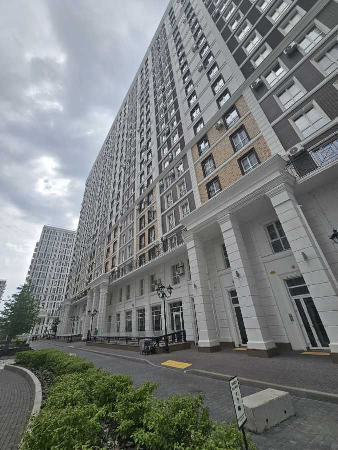 Аренда 1-комнатной квартиры 42 м², Михаила Максимовича ул., 28Е
