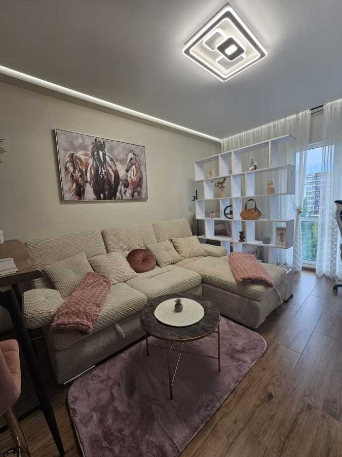Аренда 1-комнатной квартиры 42 м², Михаила Максимовича ул., 28Е