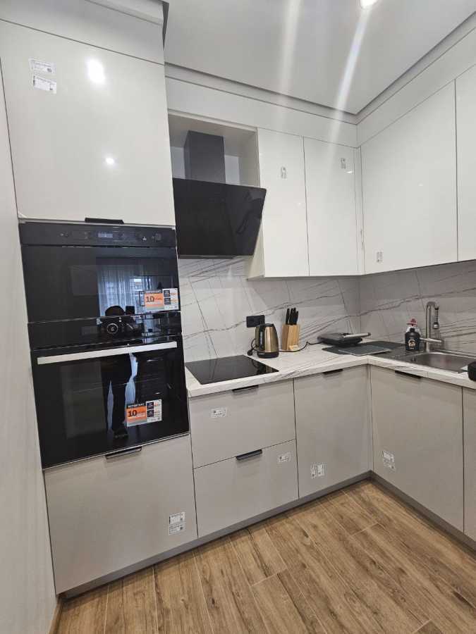 Аренда 1-комнатной квартиры 42 м², Михаила Максимовича ул., 28Е