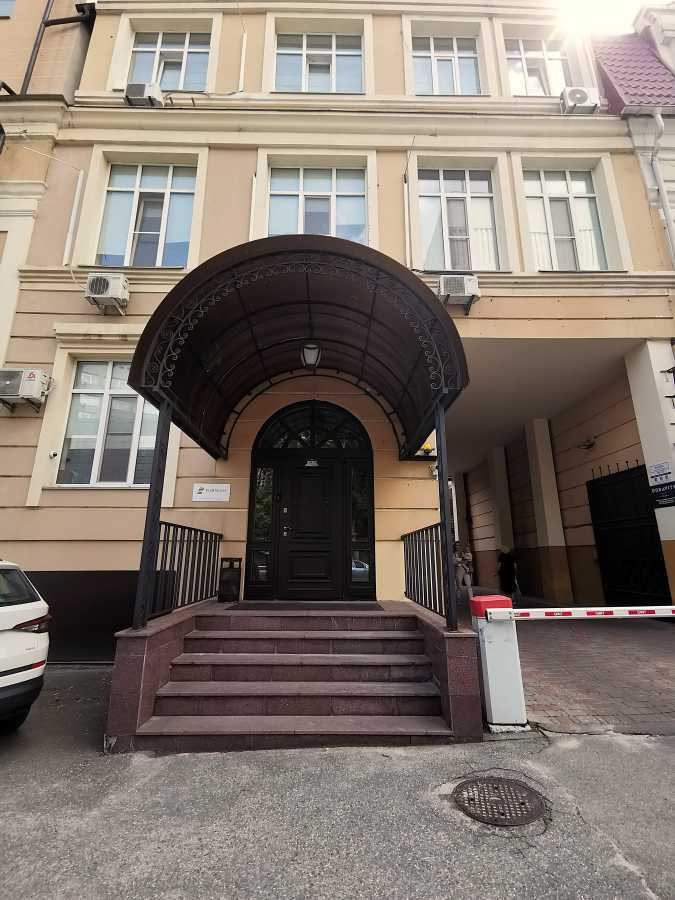 Аренда офиса 221 м², Глубочицкая ул., 40
