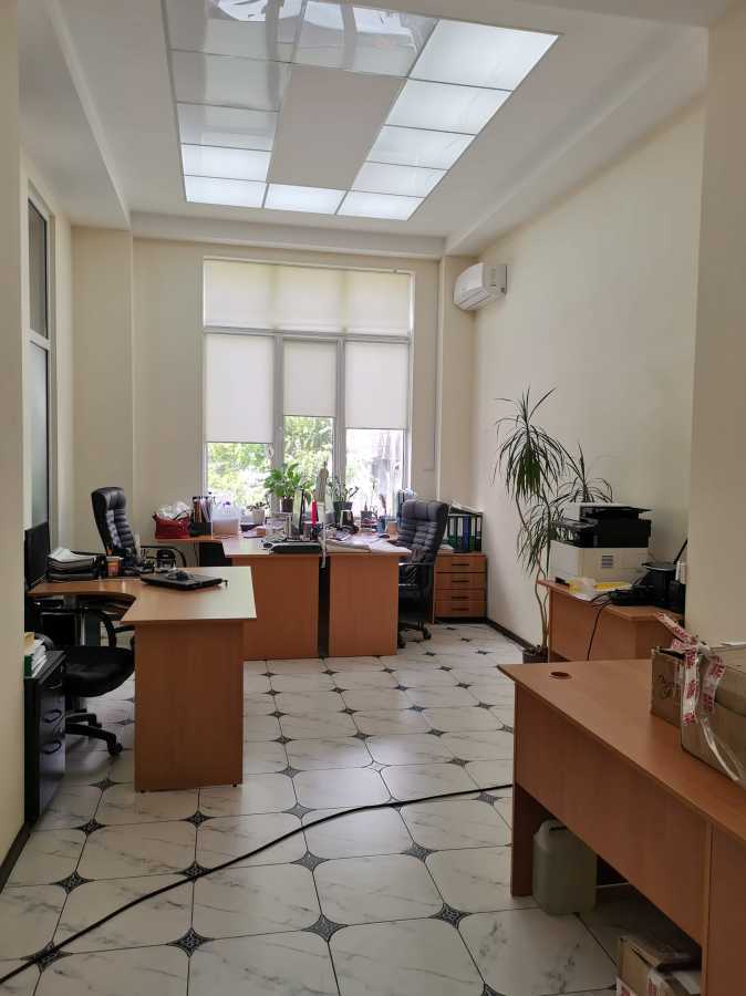 Аренда офиса 221 м², Глубочицкая ул., 40