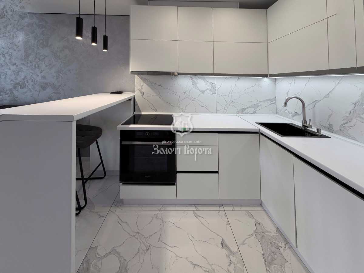 Продажа 1-комнатной квартиры 45 м², Генерала Грекова ул., 4