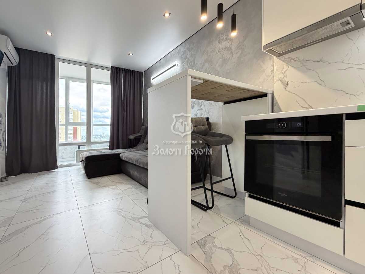 Продажа 1-комнатной квартиры 45 м², Генерала Грекова ул., 4