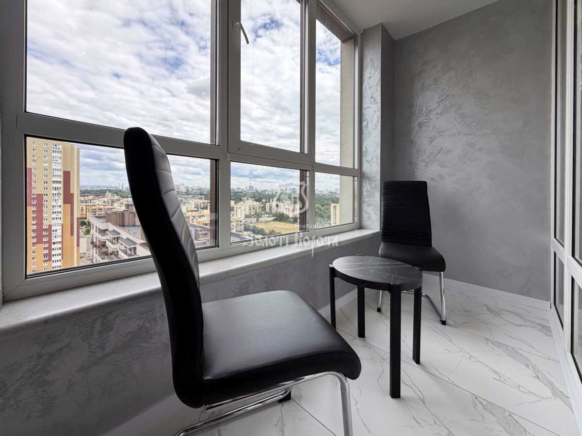 Продажа 1-комнатной квартиры 45 м², Генерала Грекова ул., 4