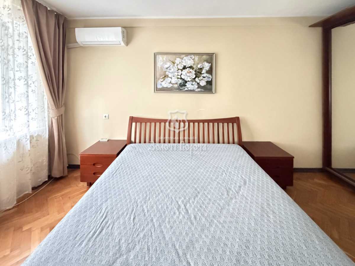 Продаж 3-кімнатної квартири 63.2 м², Лесі Українки бул., 14