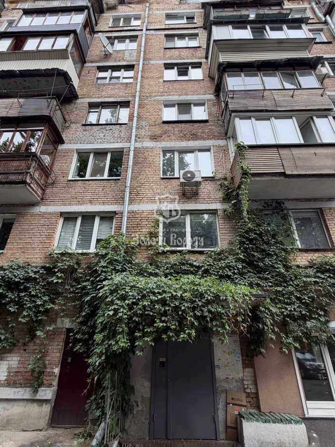 Продаж 3-кімнатної квартири 63.2 м², Лесі Українки бул., 14