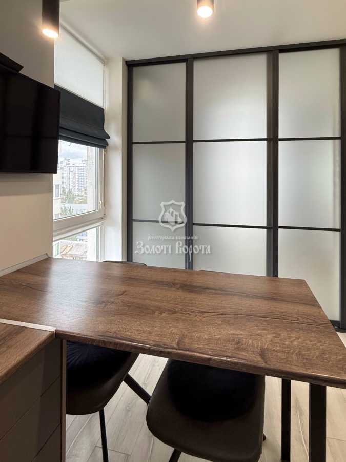 Продаж 1-кімнатної квартири 39.4 м², Маршала Рибалка вул., 5б