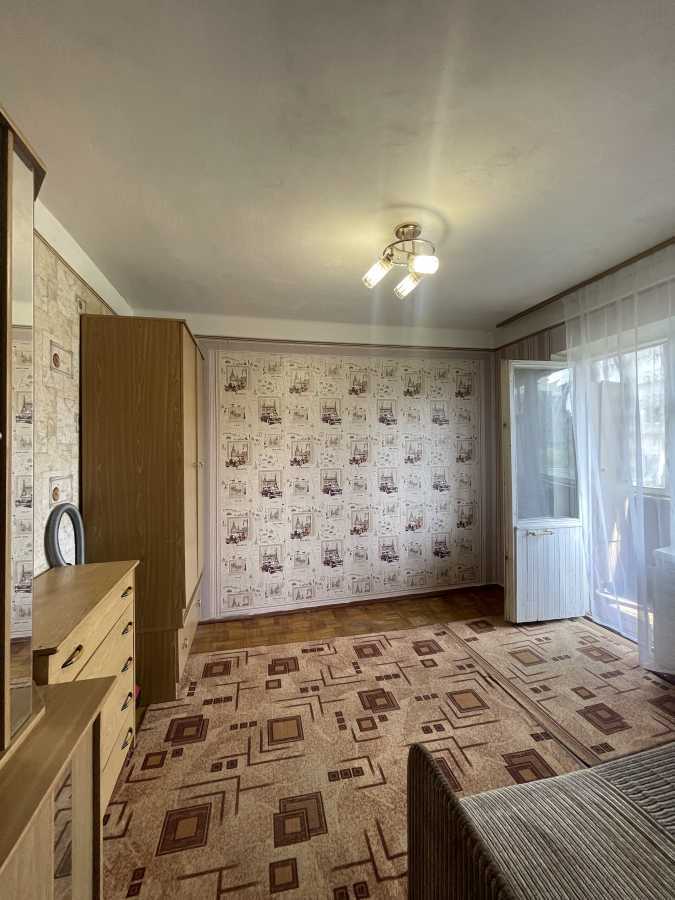 Продаж 1-кімнатної квартири 23 м², Богатирська вул., 10