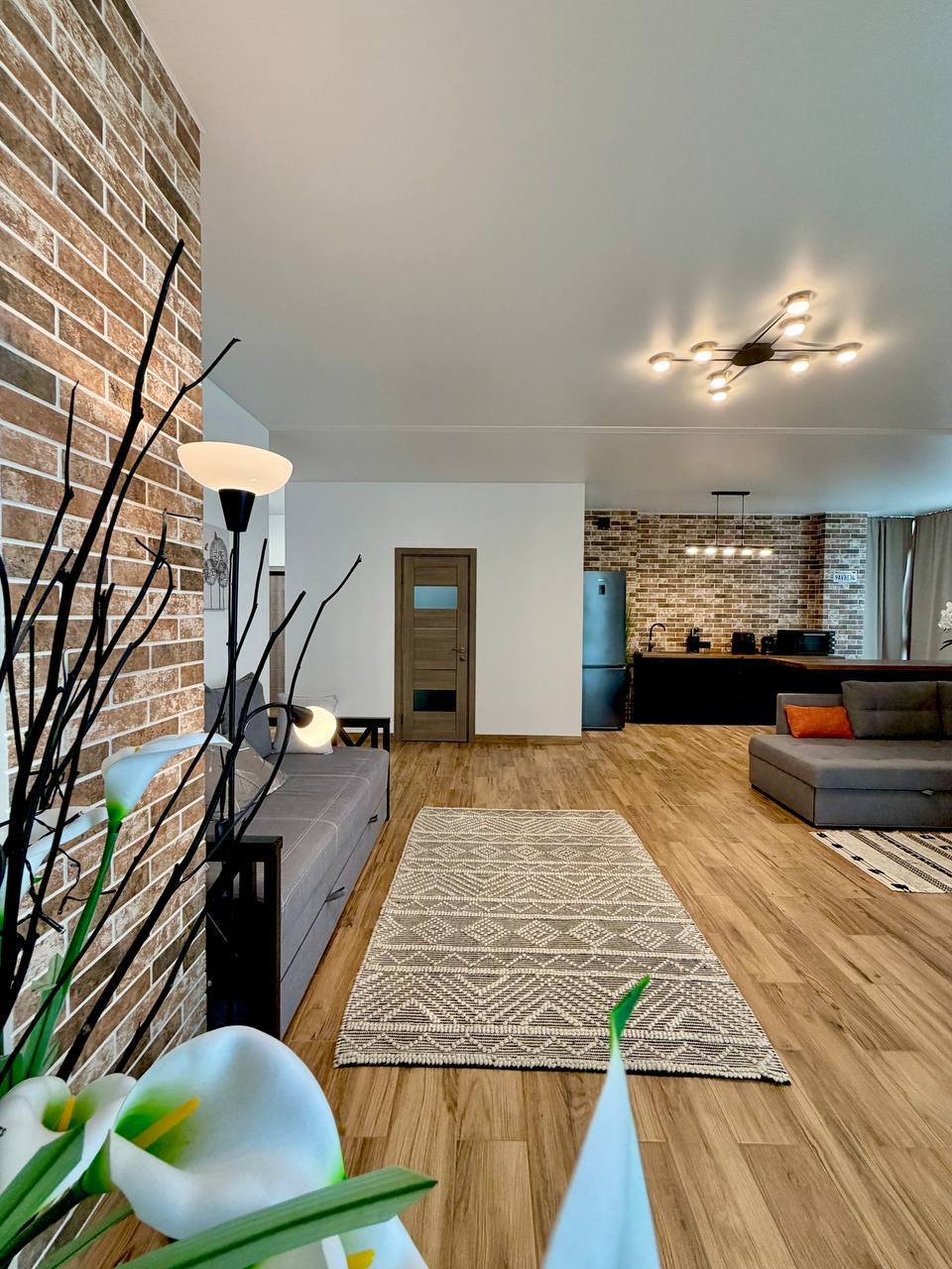Продажа 2-комнатной квартиры 52 м², Земледельческий пер.