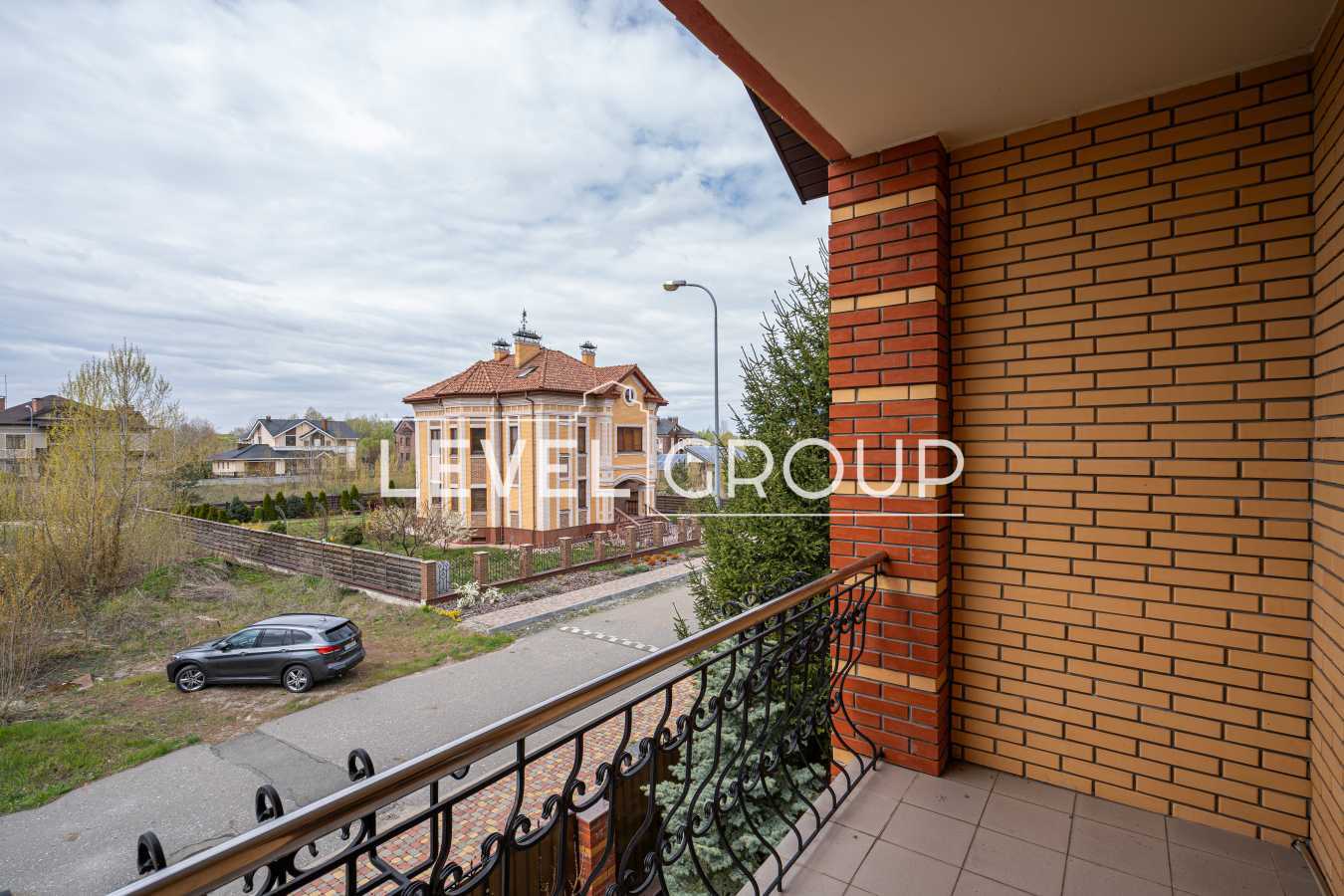 Продажа коттеджа 419.5 м², Радунская ул.