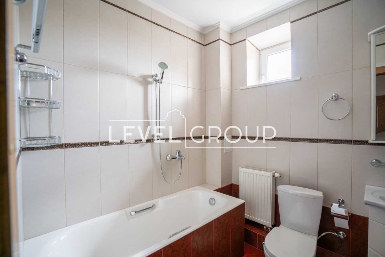 Продажа коттеджа 419.5 м², Радунская ул.