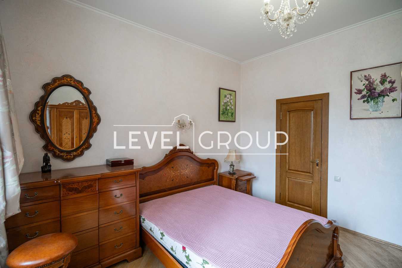 Продажа коттеджа 419.5 м², Радунская ул.