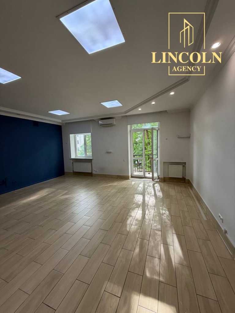 Продажа 3-комнатной квартиры 105 м², Воздухофлотский просп., 25
