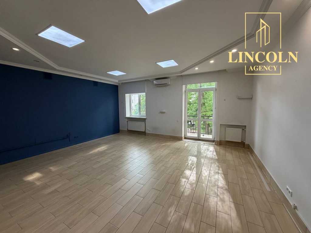 Продажа 3-комнатной квартиры 105 м², Воздухофлотский просп., 25