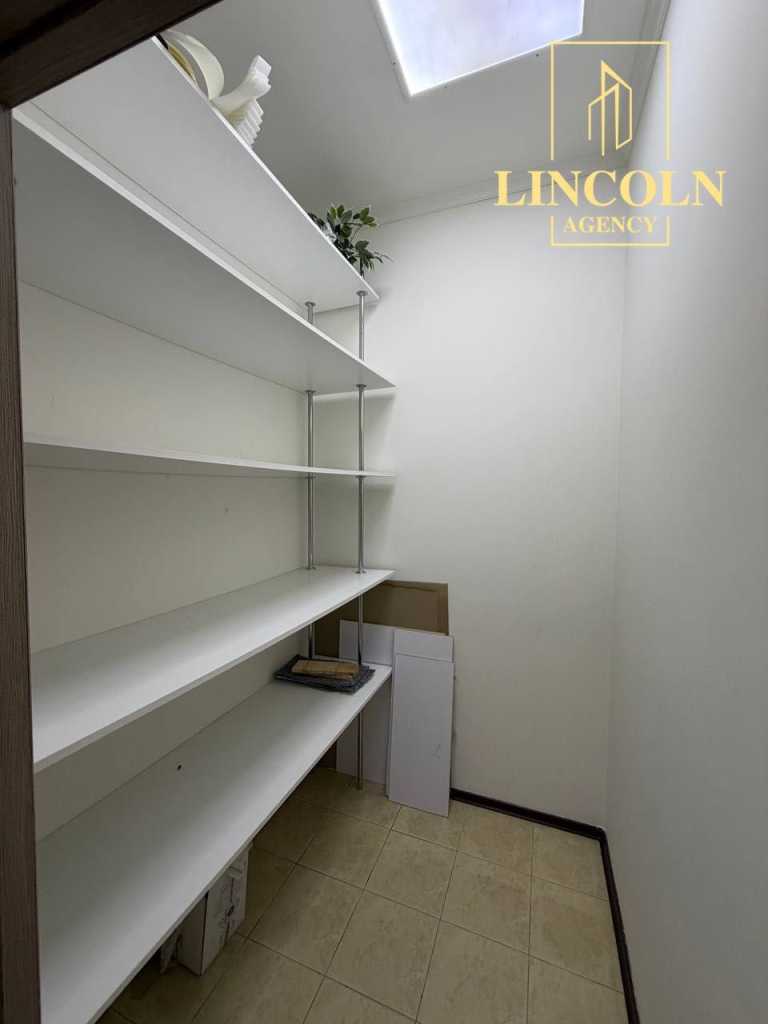 Продажа 3-комнатной квартиры 105 м², Воздухофлотский просп., 25