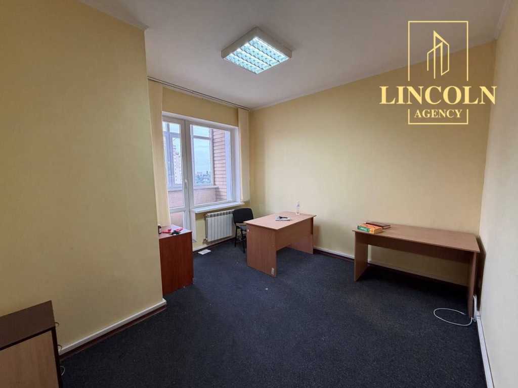 Продаж 5-кімнатної квартири 225 м², Леваневського вул., 6