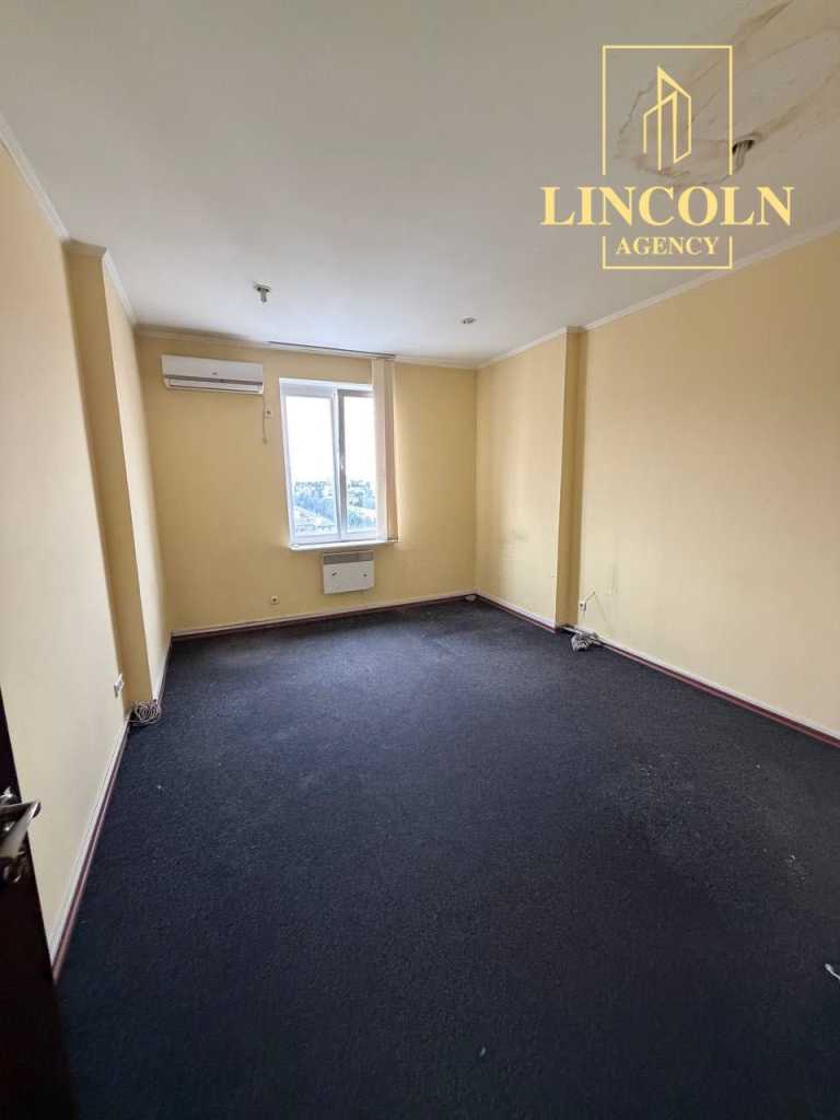 Продаж 5-кімнатної квартири 225 м², Леваневського вул., 6