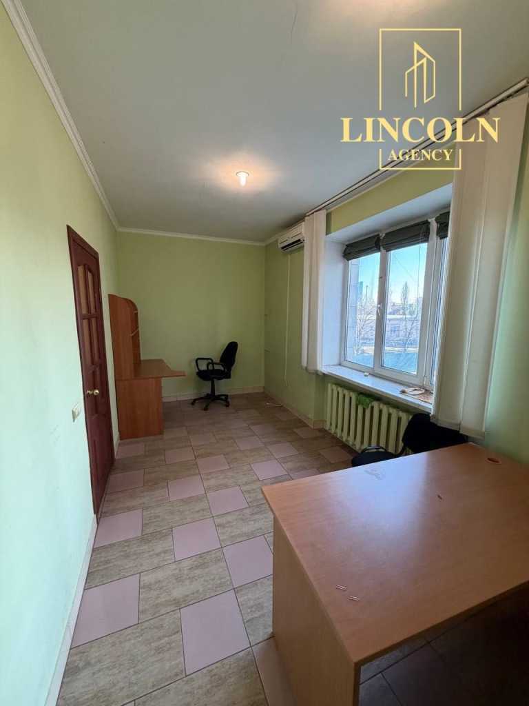 Продаж 3-кімнатної квартири 62 м², Берестейский, 5