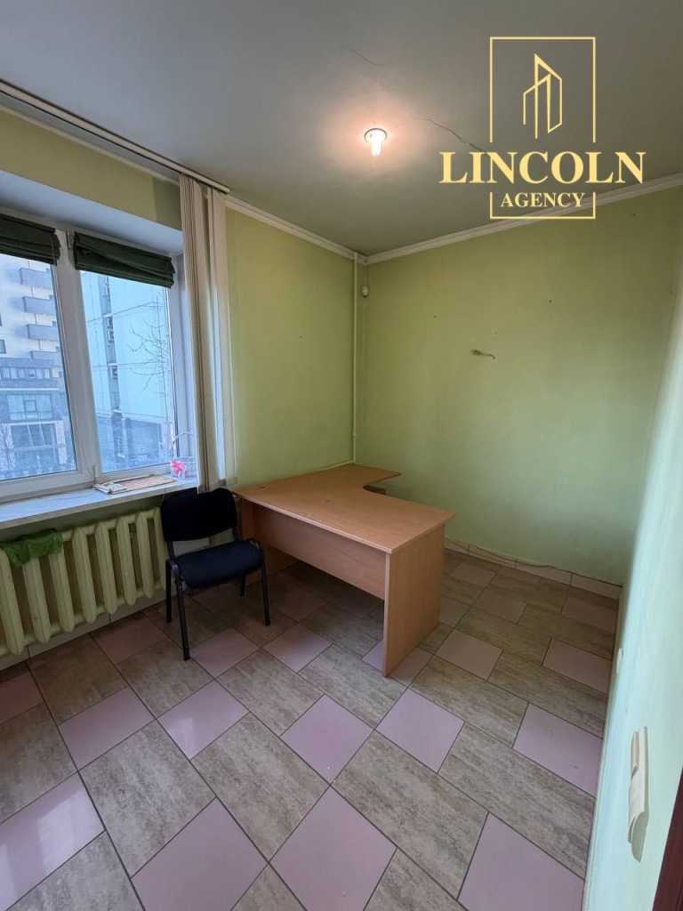 Продаж 3-кімнатної квартири 62 м², Берестейский, 5