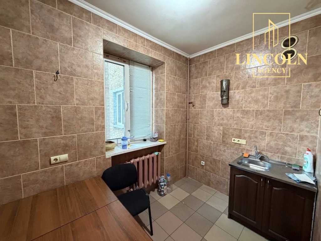 Продаж 3-кімнатної квартири 62 м², Берестейский, 5