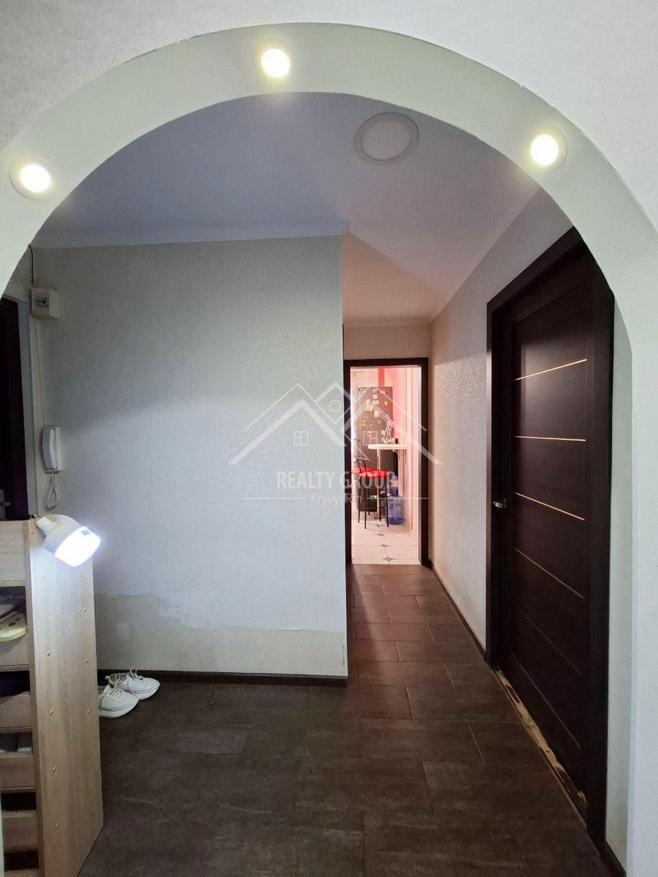 Продажа 3-комнатной квартиры 60 м², Мухиной ул., 8