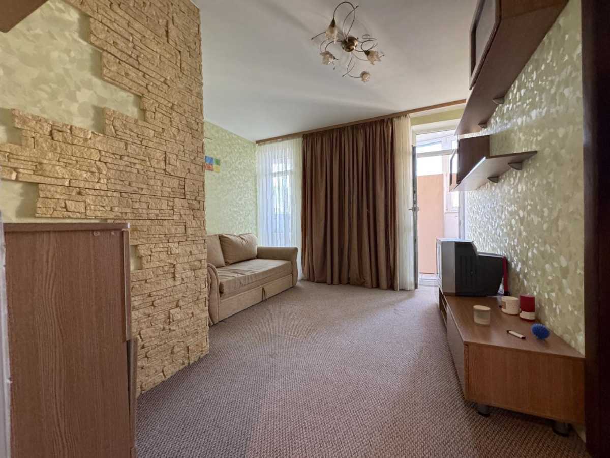 Продажа 2-комнатной квартиры 60 м², Урловская ул., 11/44