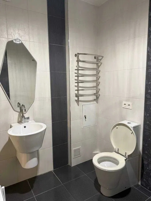 Аренда 1-комнатной квартиры 52 м², Полтавская ул., 10